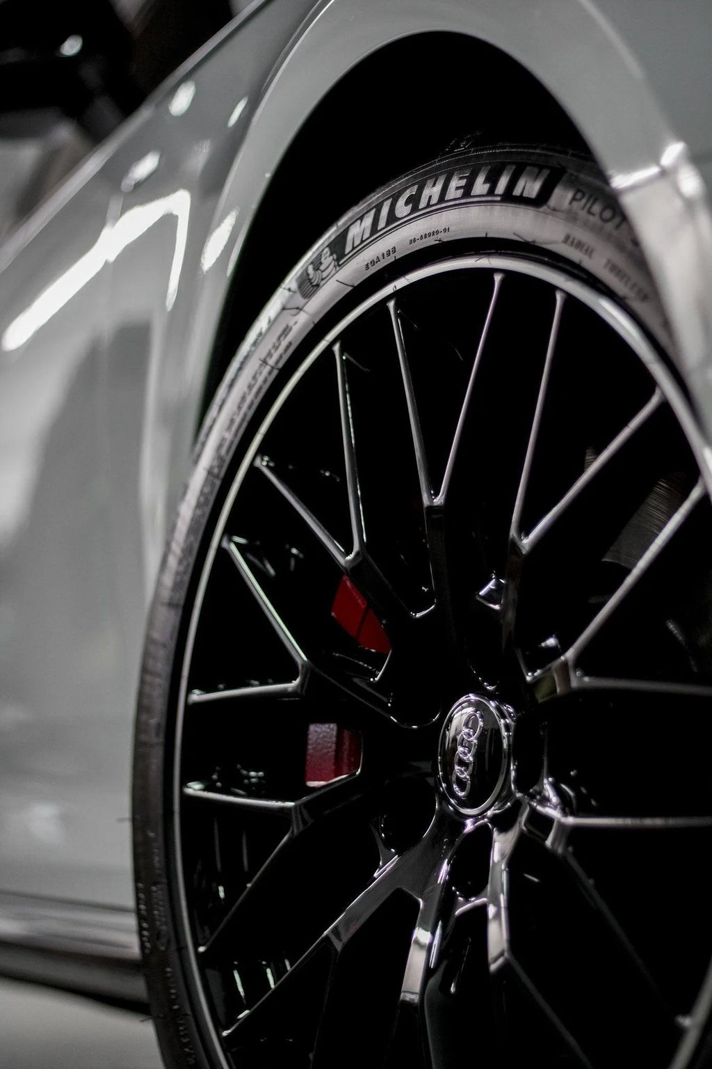 CARPRO | PERL Plastic, Engine, Rubber & Interior Leather Dressing